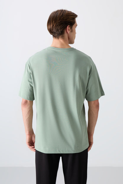 Light Green Cotton Thick Soft Textured Oversize Fit Printed Men's T-Shirt - 88332