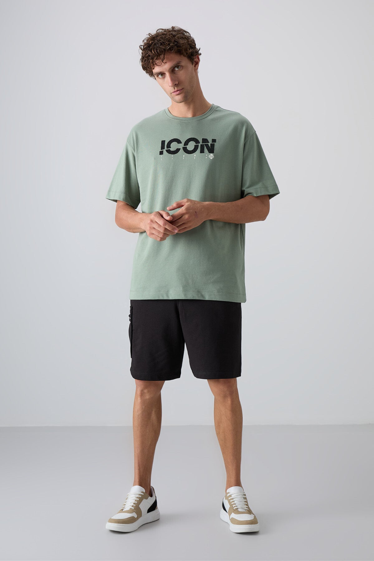 Light Green Cotton Thick Soft Textured Oversize Fit Printed Men's T-Shirt - 88331