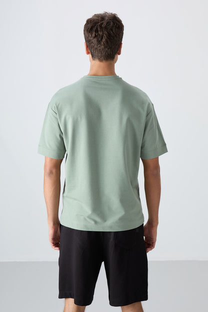 Light Green Cotton Thick Soft Textured Oversize Fit Basic Men's T-Shirt - 88349