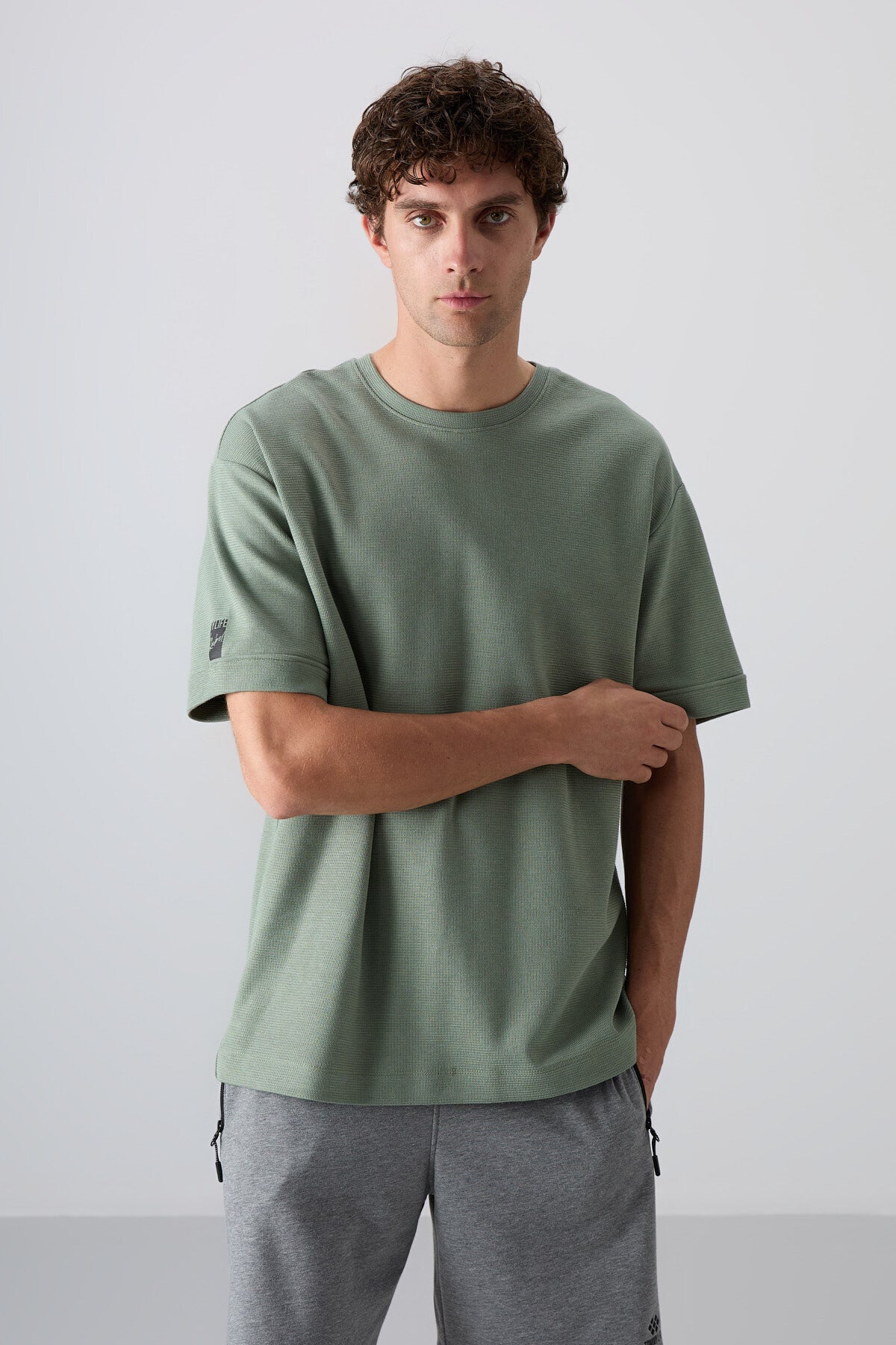 Light Green Cotton Thick Textured Surface Oversize Fit Basic Men's T-Shirt - 88339
