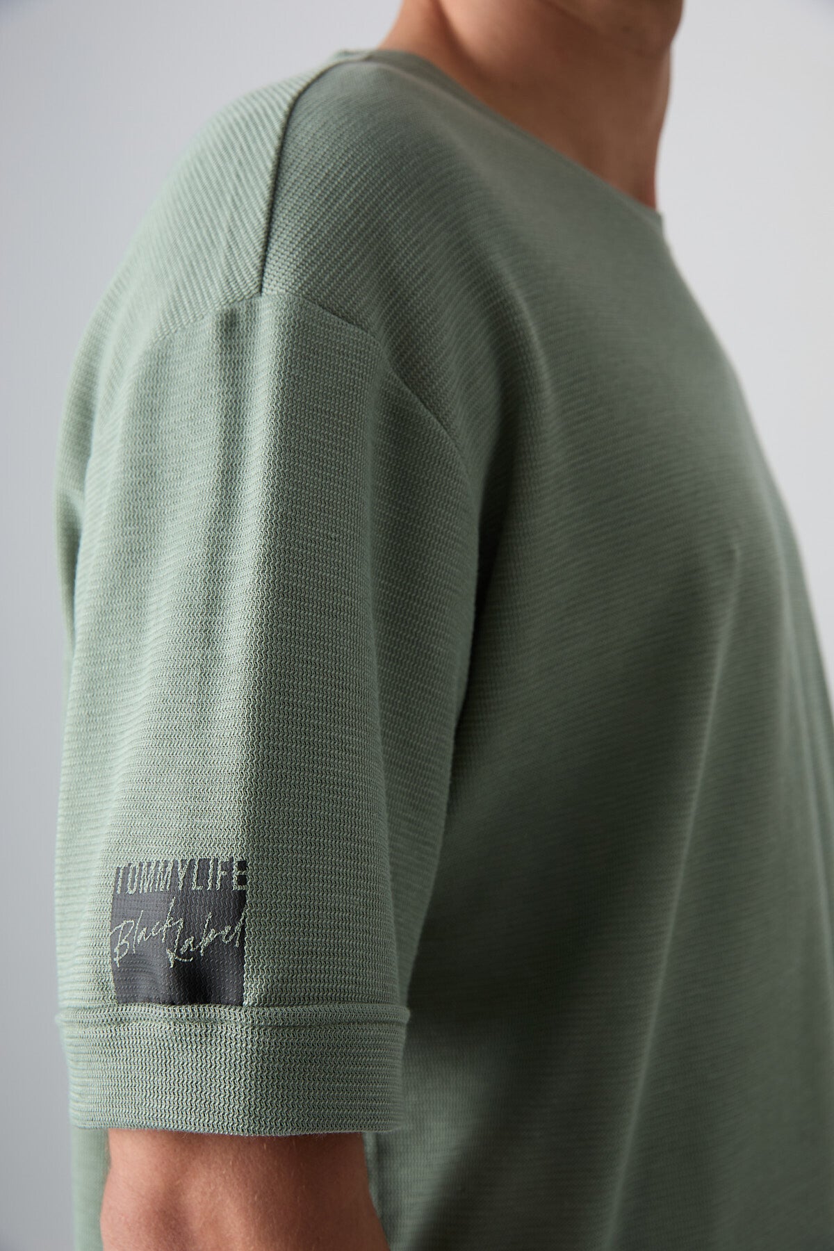 Light Green Cotton Thick Textured Surface Oversize Fit Basic Men's T-Shirt - 88339