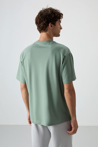 Light Green Thick Textured Surface Cotton Oversize Fit Printed Men's T-Shirt - 88367