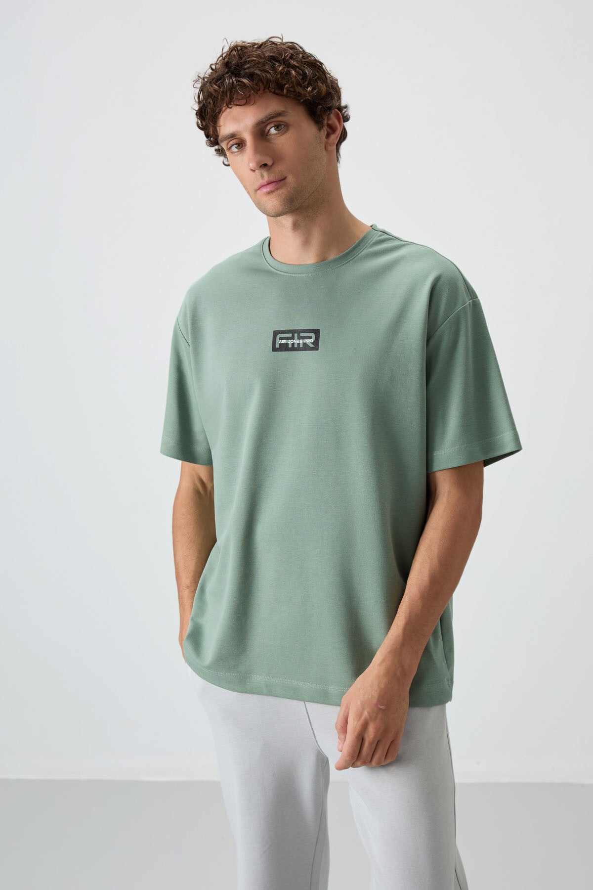 Light Green Thick Textured Surface Cotton Oversize Fit Printed Men's T-Shirt - 88367