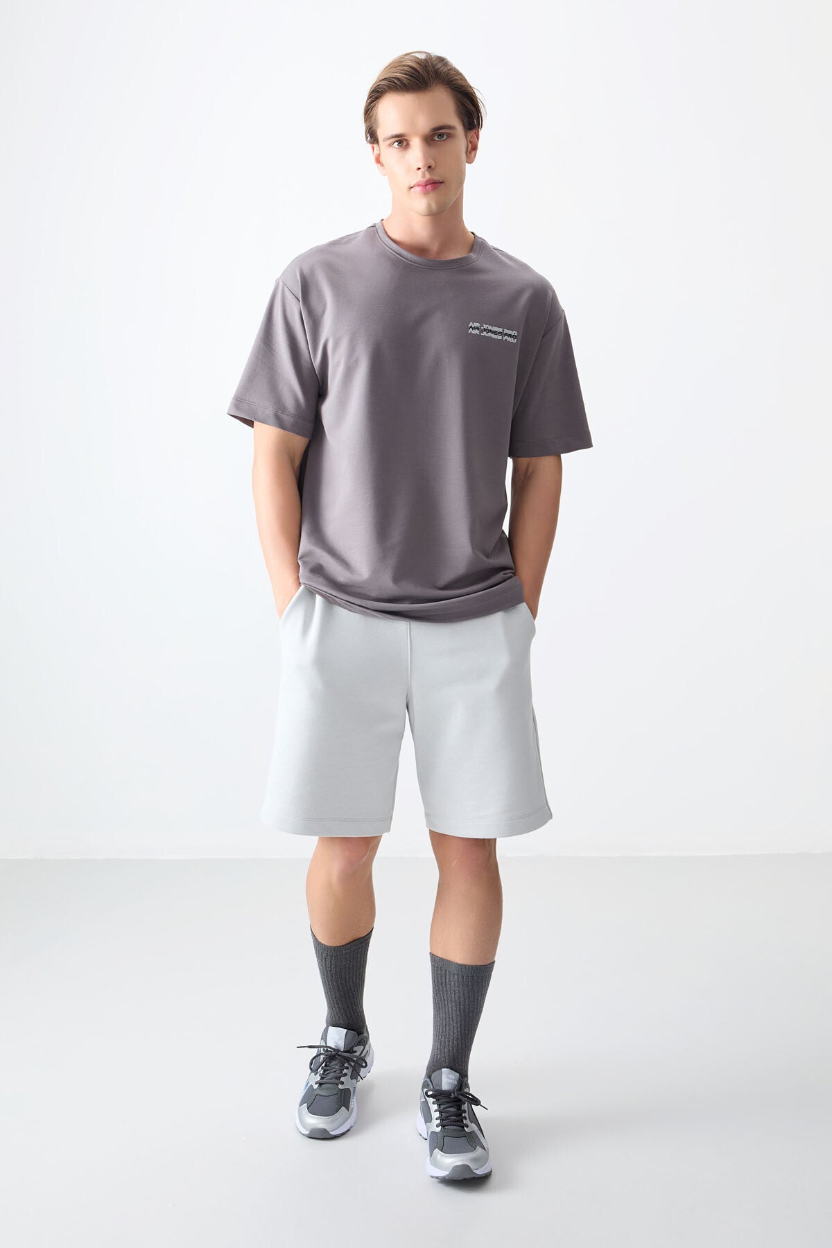 Dark Grey Cotton Thick Soft Textured Oversize Fit Printed Men's T-Shirt - 88375