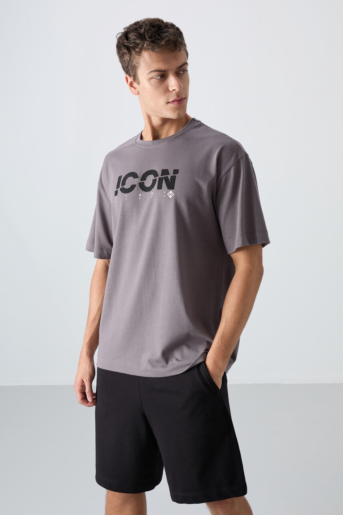 Dark Grey Cotton Thick Soft Textured Oversize Fit Printed Men's T-Shirt - 88331