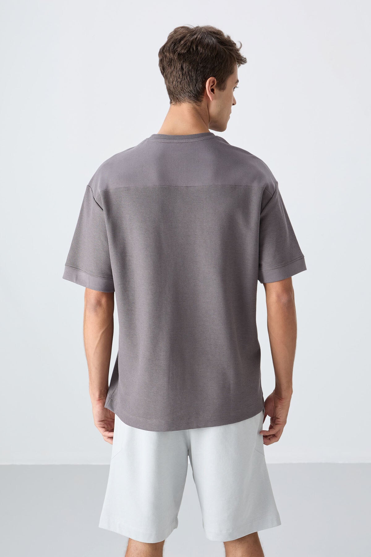 Dark Grey Cotton Thick Textured Surface Oversize Fit Basic Men's T-Shirt - 88340