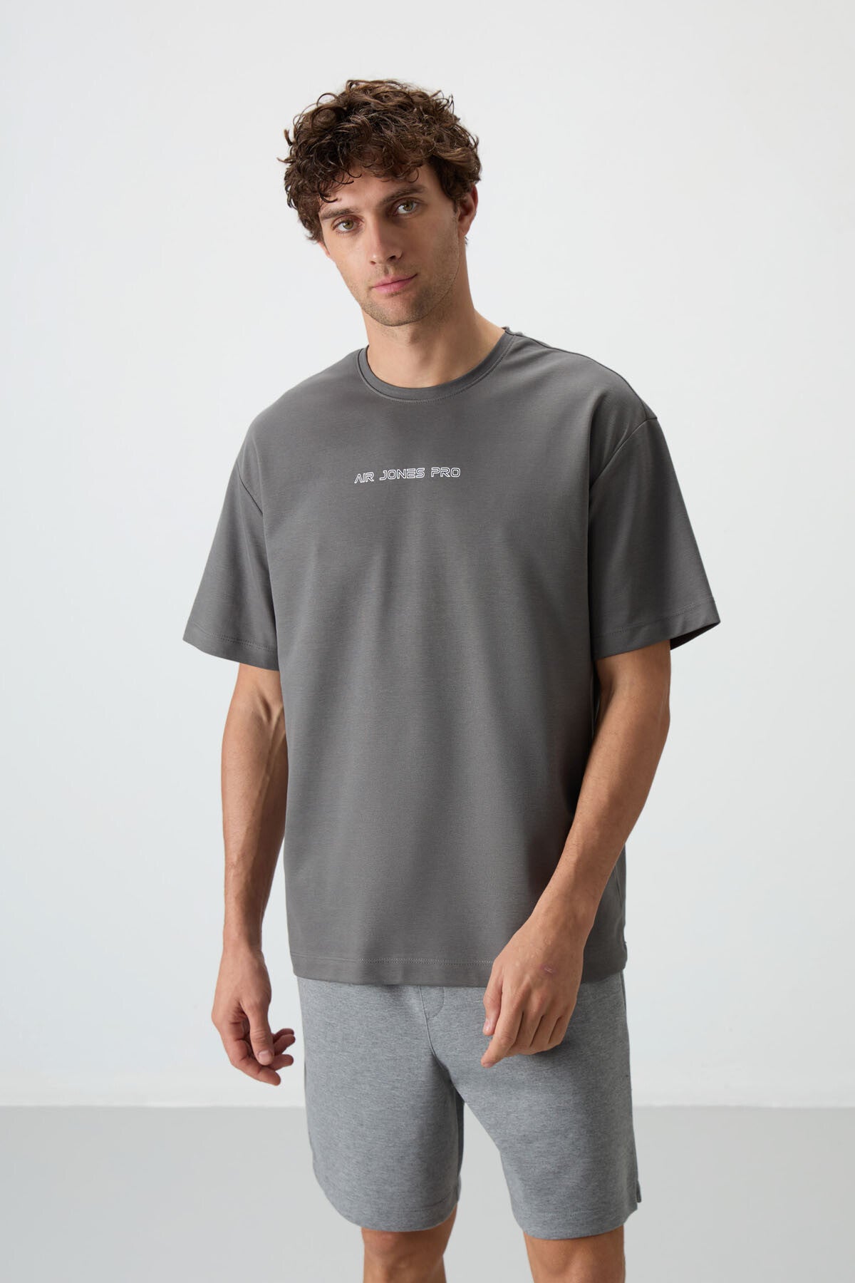 Dark Gray Cotton Thick Textured Surface Oversize Fit Printed Men's T-Shirt - 88364