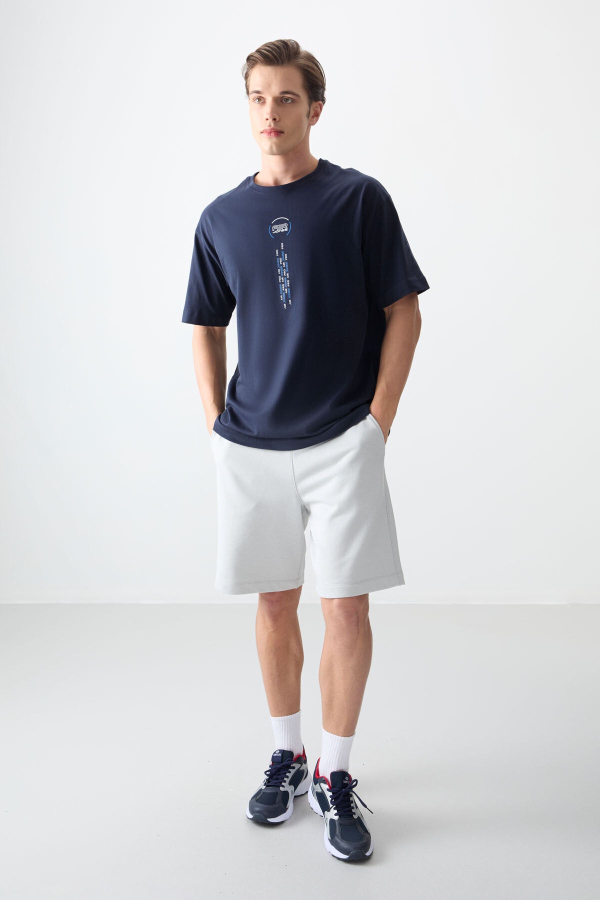 Navy Blue 100% Cotton Thick Soft Textured Oversize Fit Printed Men's T-Shirt - 88355