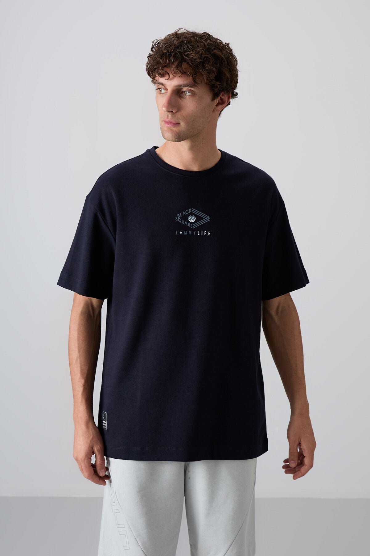 Navy Blue Cotton Thick Soft Textured Oversize Fit Printed Men's T-Shirt - 88325