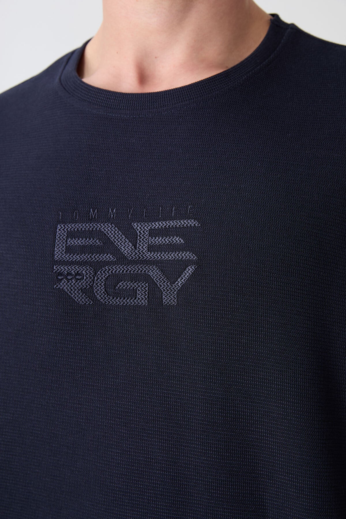 Navy Blue Textured Thick Surface Cotton Oversize Fit Printed Men's T-Shirt - 88336
