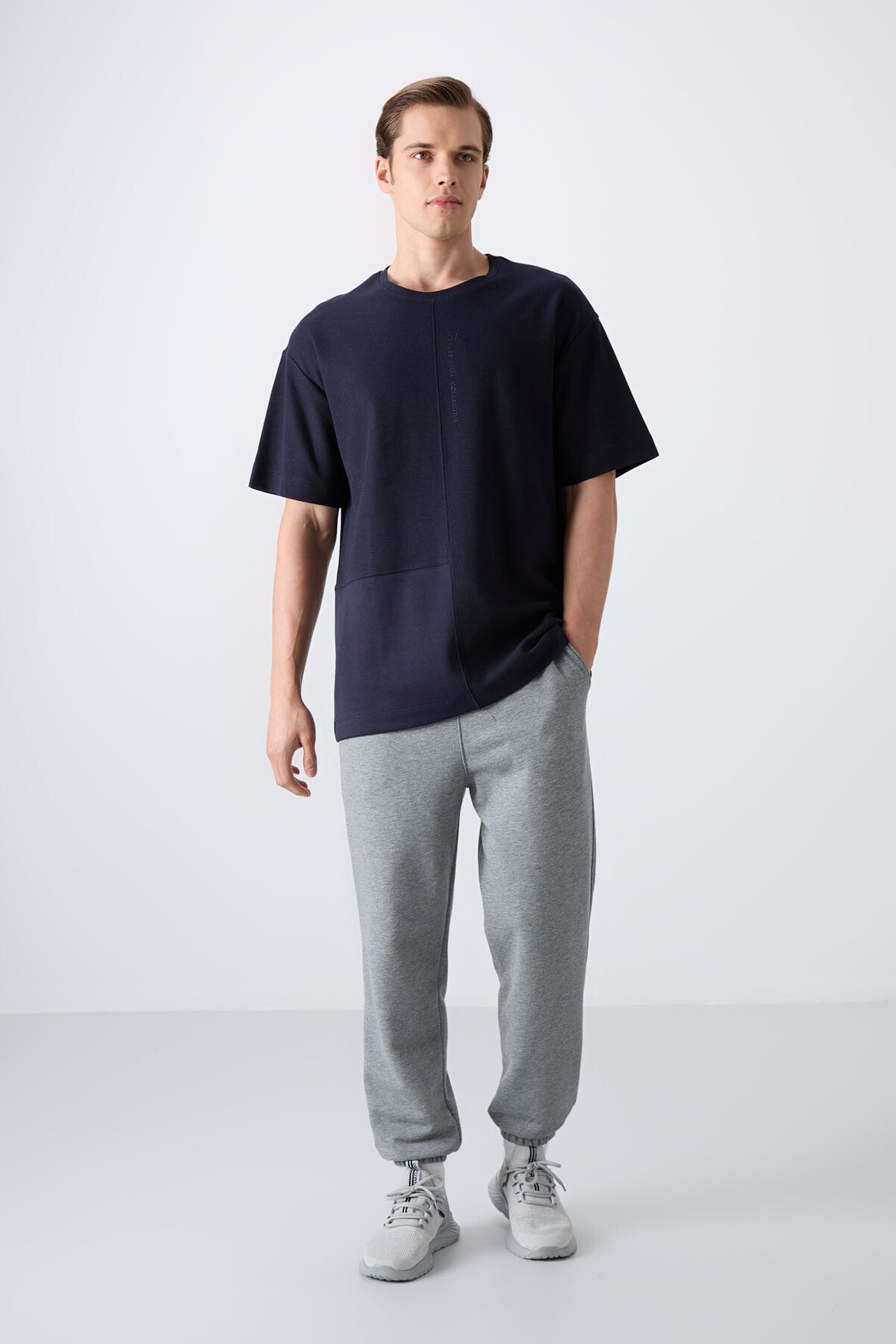Navy Blue Textured Thick Surface Cotton Oversize Fit Basic Men's T-Shirt - 88337