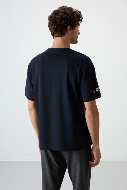 Navy Blue Textured Thick Surface Cotton Oversize Fit Printed Men's T-Shirt - 88369