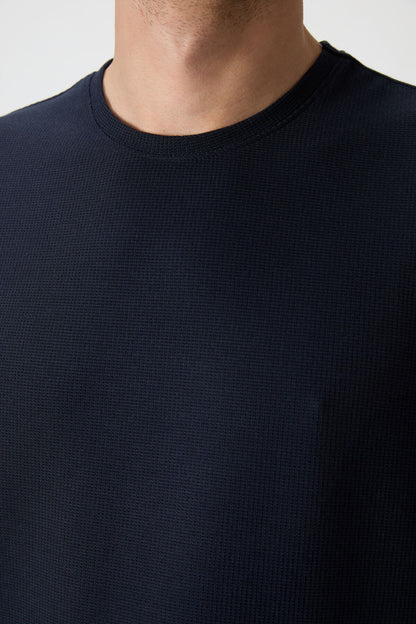Navy Waffle Interlock Textured Surface Oversize Fit Basic Men's T-Shirt - 88379