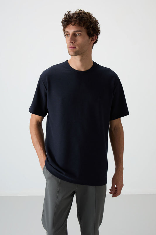 Navy Waffle Interlock Textured Surface Oversize Fit Basic Men's T-Shirt - 88379