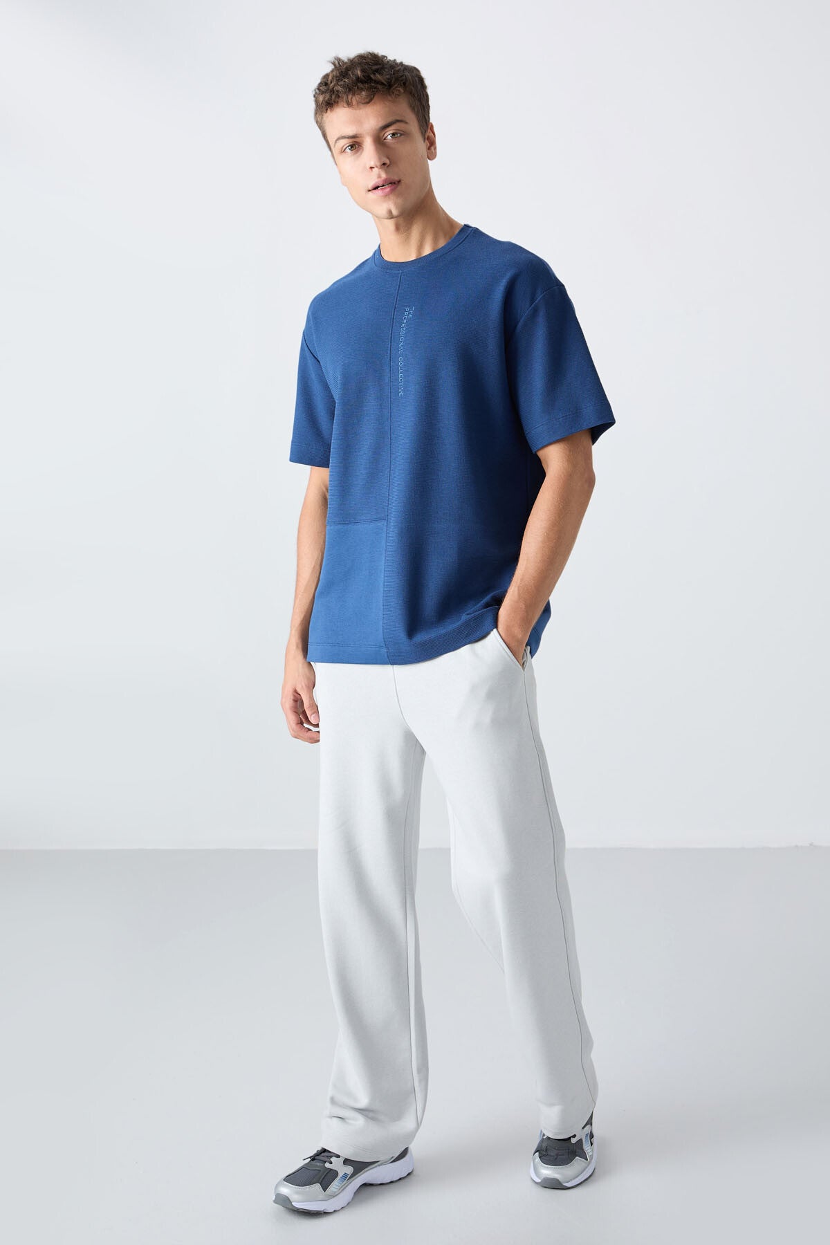 Parliament Cotton Thick Textured Surface Oversize Fit Basic Men's T-Shirt - 88337