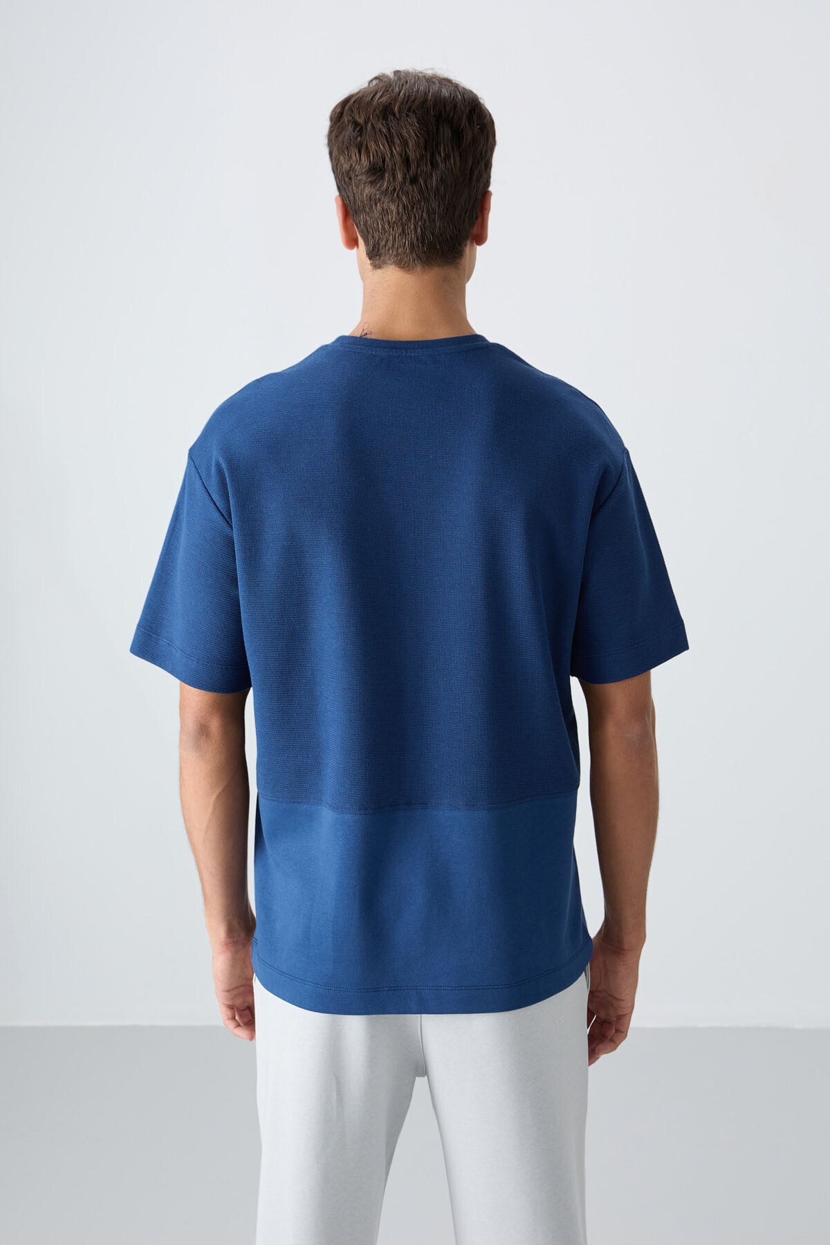 Parliament Cotton Thick Textured Surface Oversize Fit Basic Men's T-Shirt - 88337