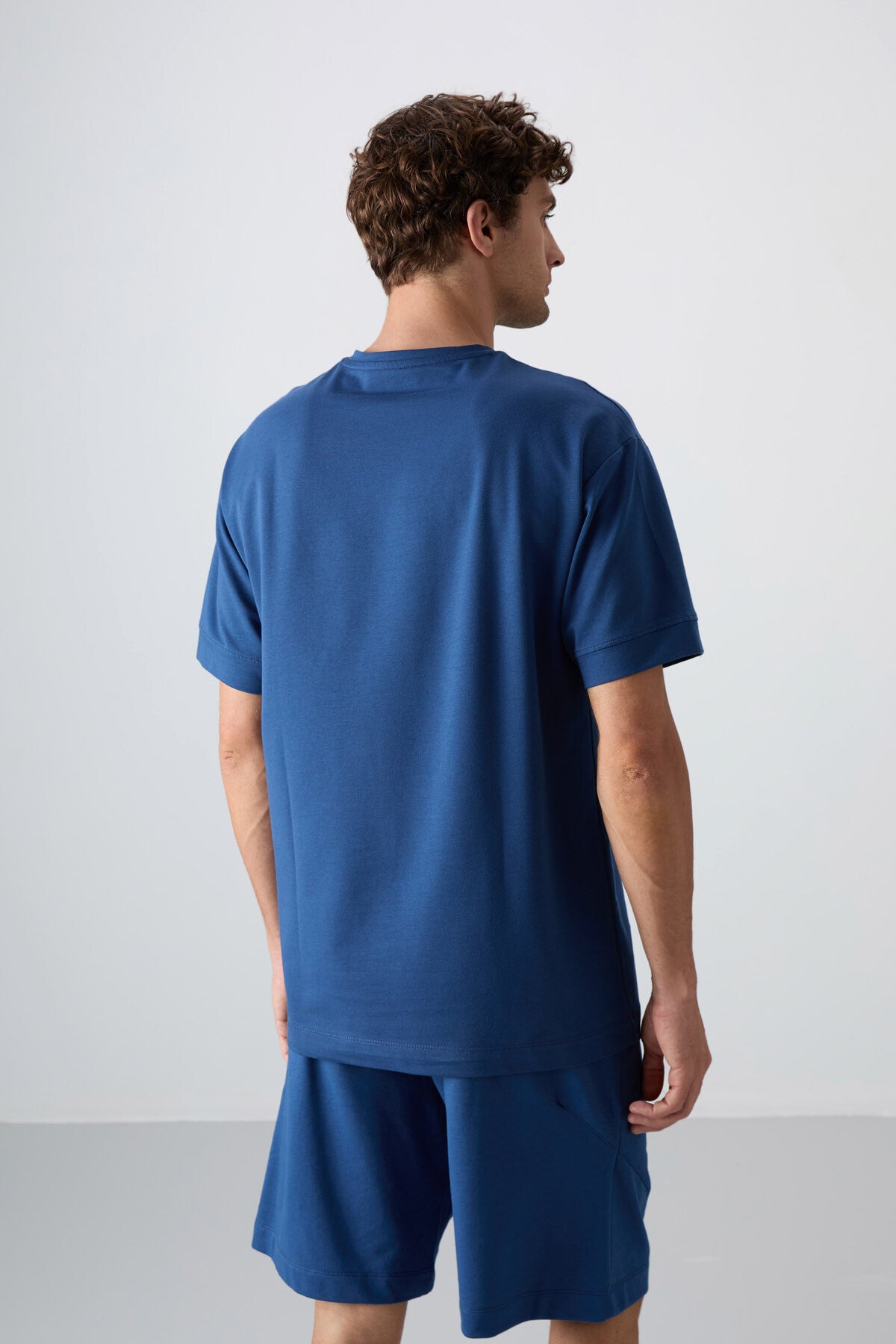 Parliament Cotton Thick Soft Textured Oversize Fit Printed Men's T-Shirt - 88342