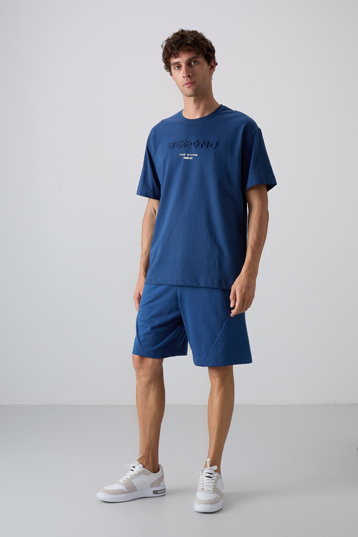 Parliament Cotton Thick Soft Textured Oversize Fit Printed Men's T-Shirt - 88328