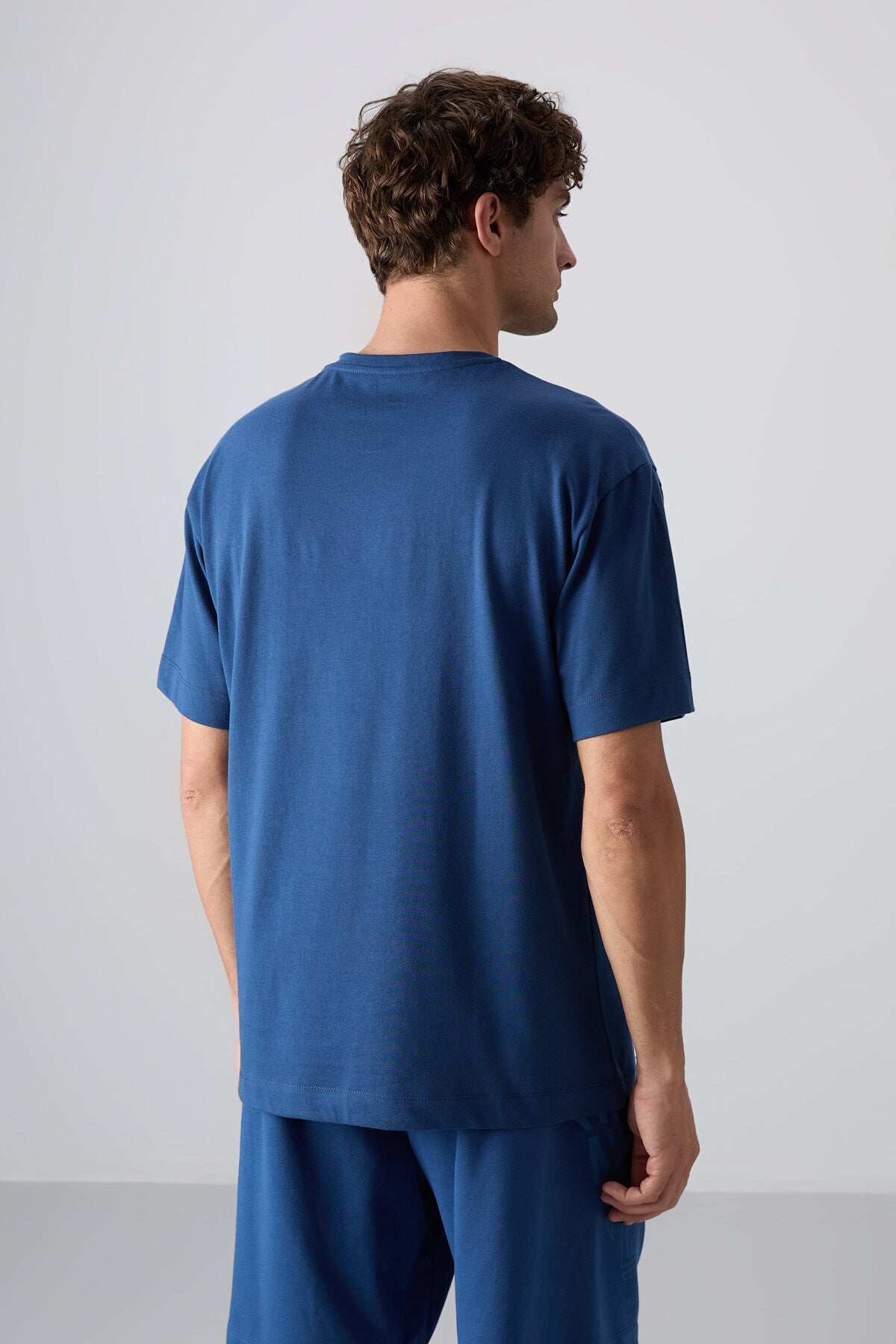 Parliament Cotton Thick Soft Textured Oversize Fit Printed Men's T-Shirt - 88328