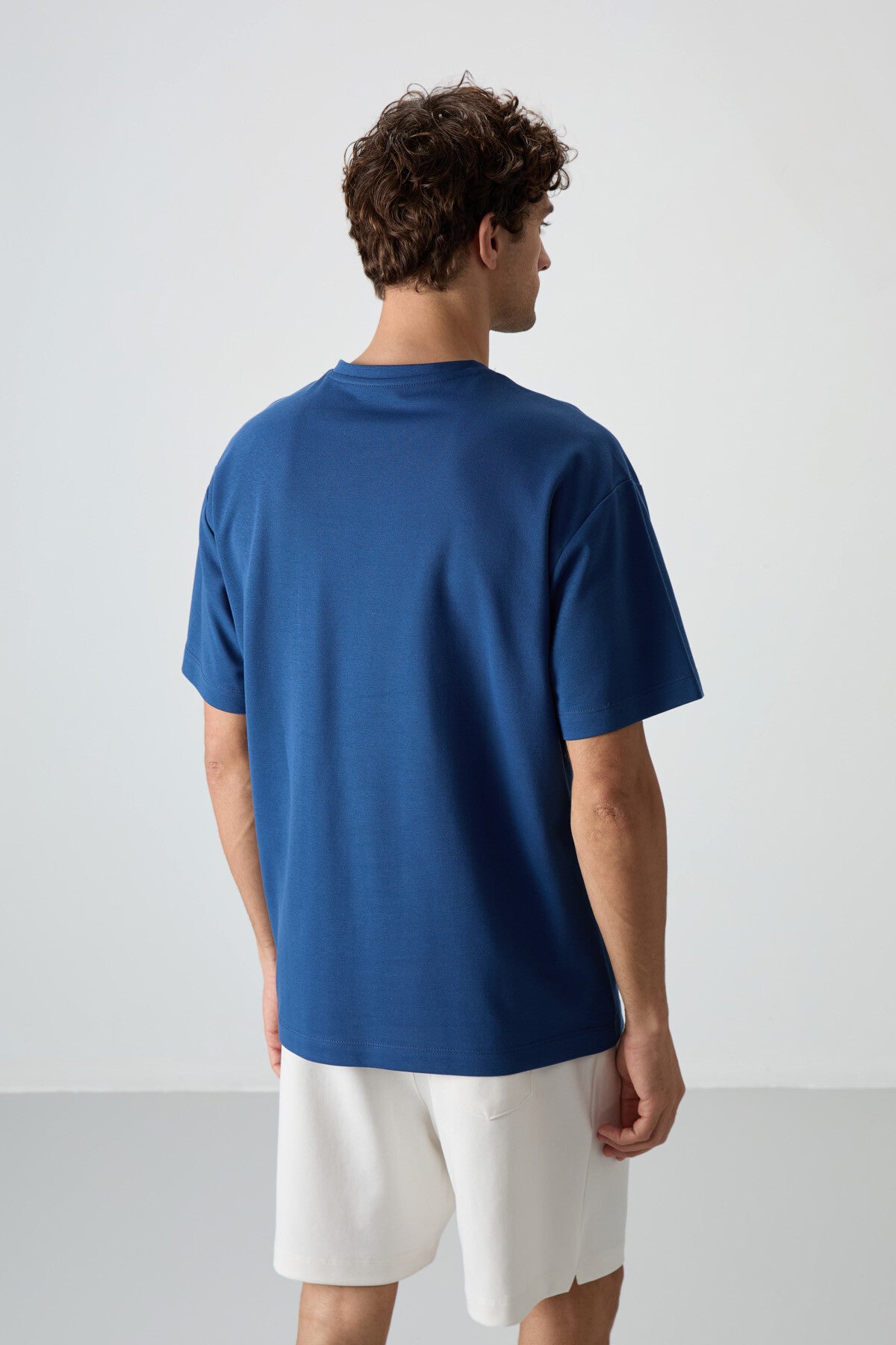 Parliament Cotton Thick Textured Surface Oversize Fit Printed Men's T-Shirt - 88370