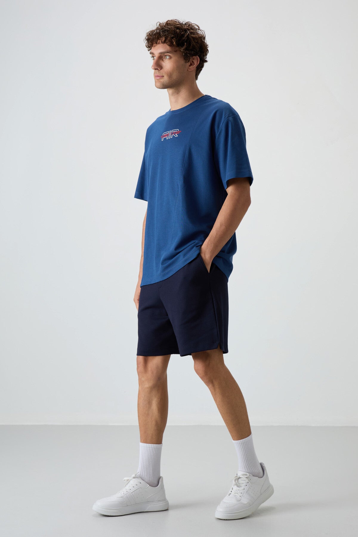 Parliament Cotton Thick Textured Surface Oversize Fit Printed Men's T-Shirt - 88372