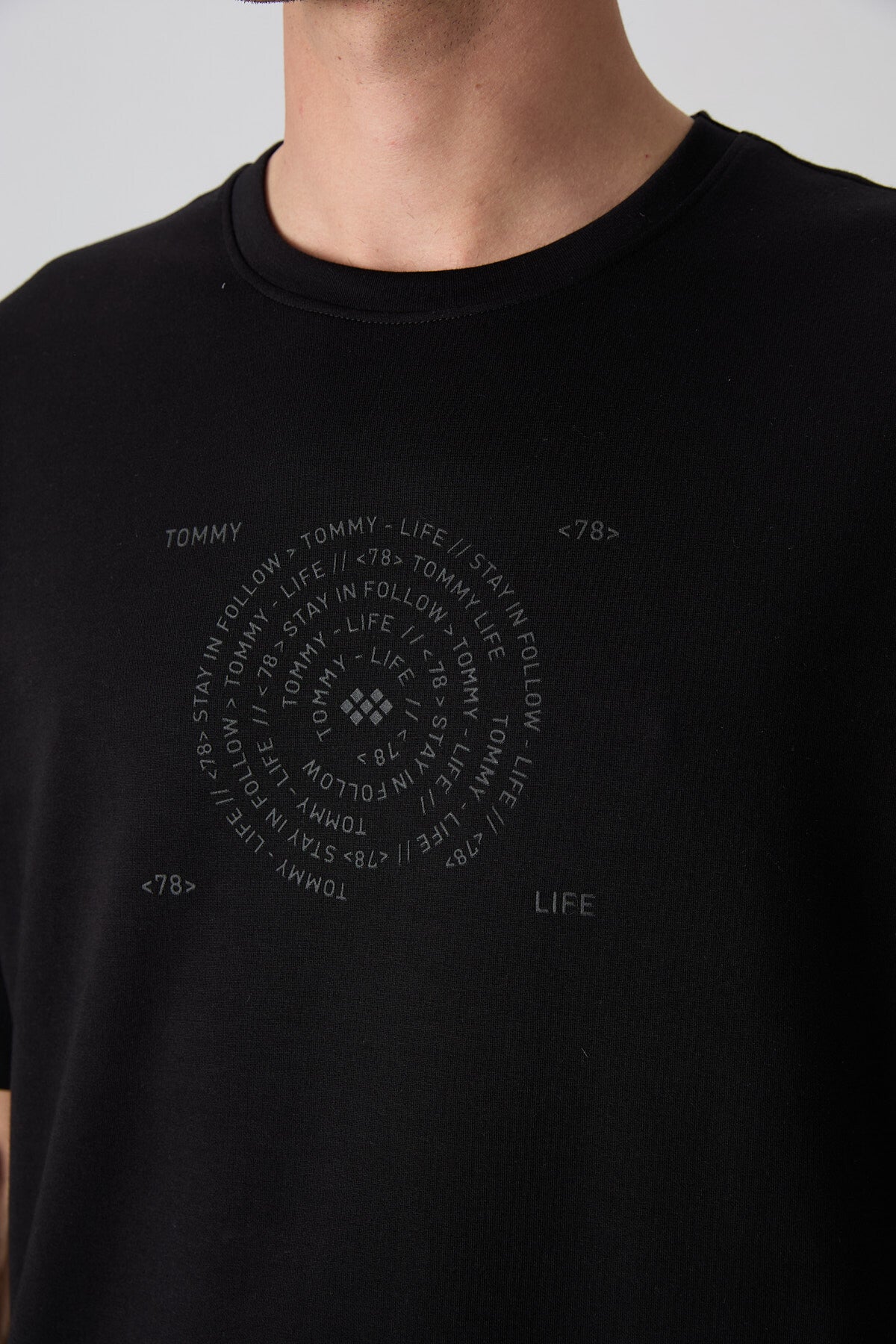 Black Cotton Thick Soft Textured Oversize Fit Printed Men's T-Shirt - 88324
