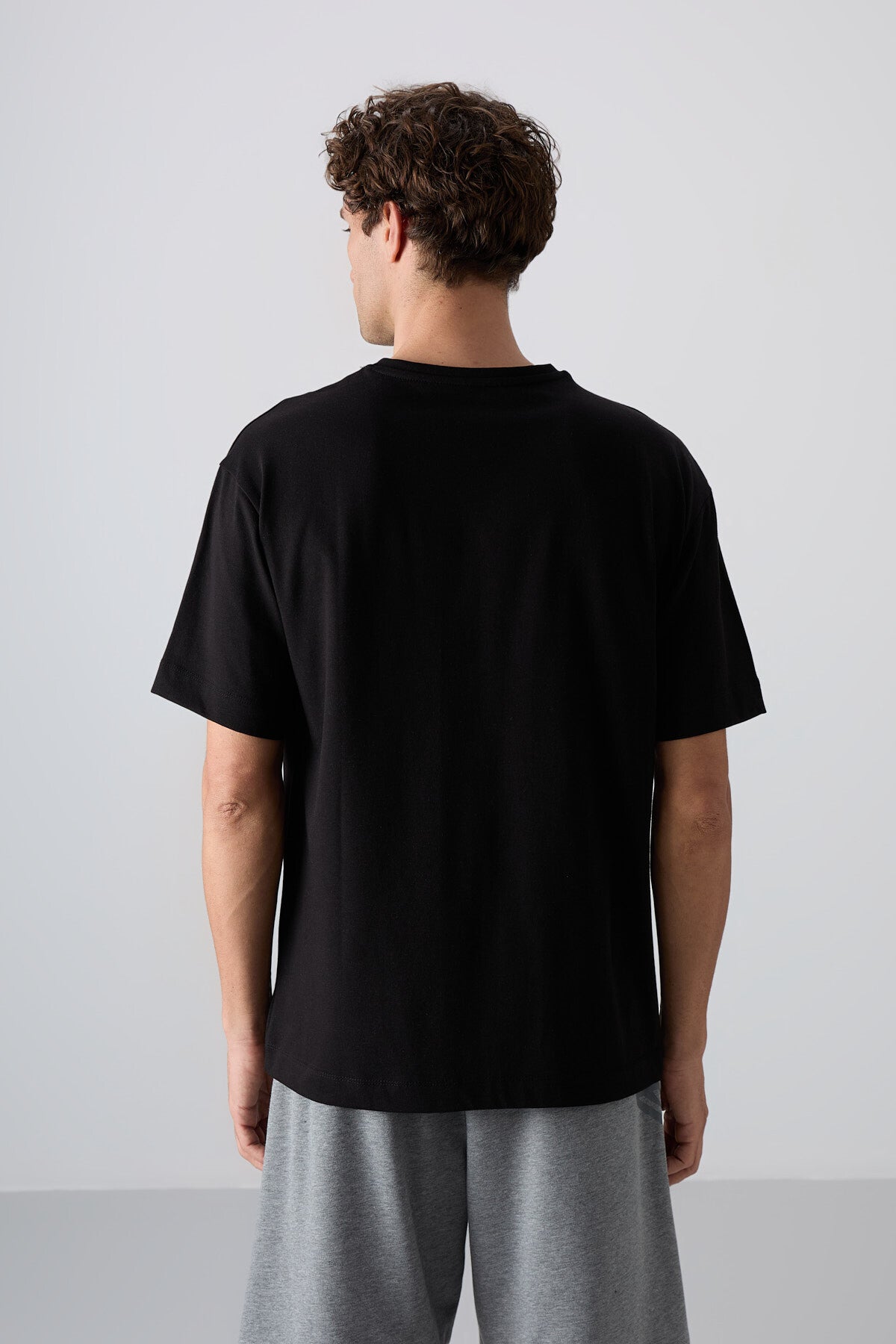 Black Cotton Thick Soft Textured Oversize Fit Printed Men's T-Shirt - 88328