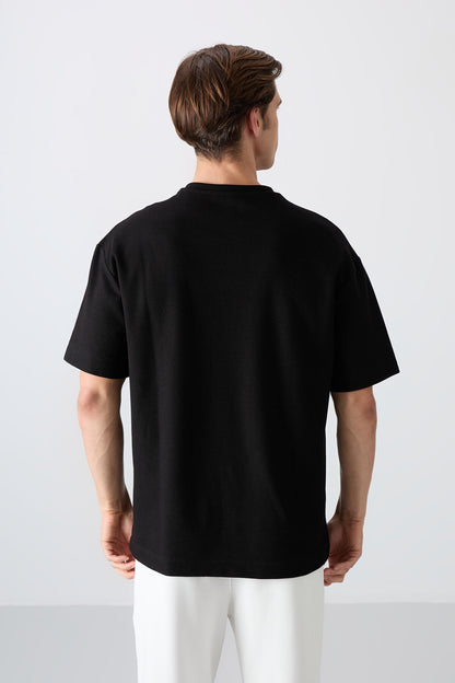 Black Cotton Thick Textured Surface Oversize Fit Printed Men's T-Shirt - 88336