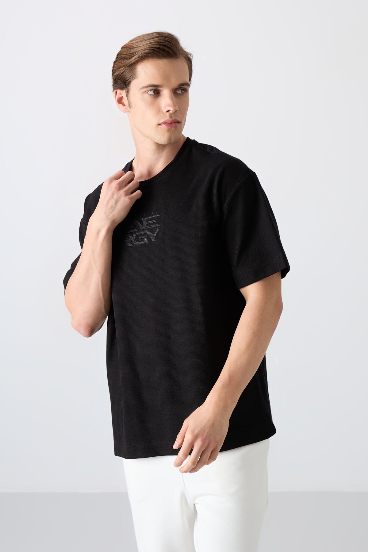 Black Cotton Thick Textured Surface Oversize Fit Printed Men's T-Shirt - 88336