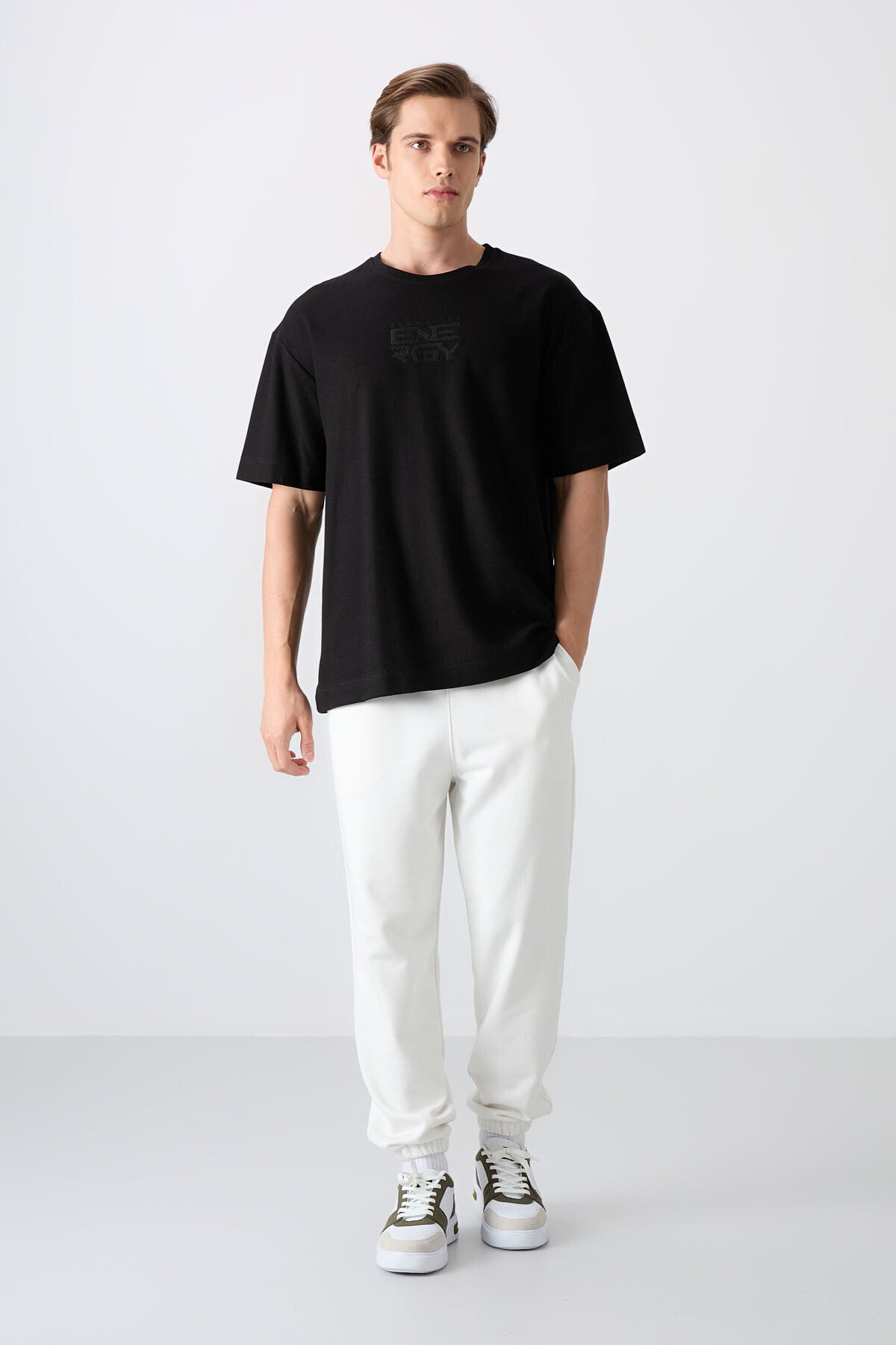 Black Cotton Thick Textured Surface Oversize Fit Printed Men's T-Shirt - 88336