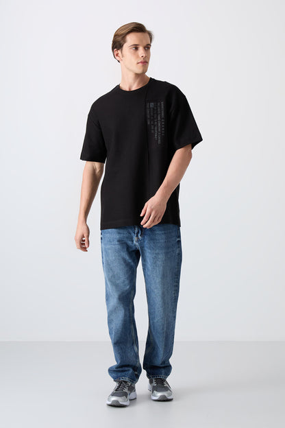 Black Cotton Thick Textured Surface Oversize Fit Printed Men's T-Shirt - 88338
