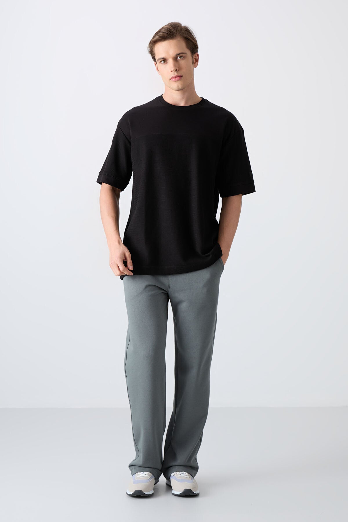 Black Cotton Thick Textured Surface Oversize Fit Basic Men's T-Shirt - 88340