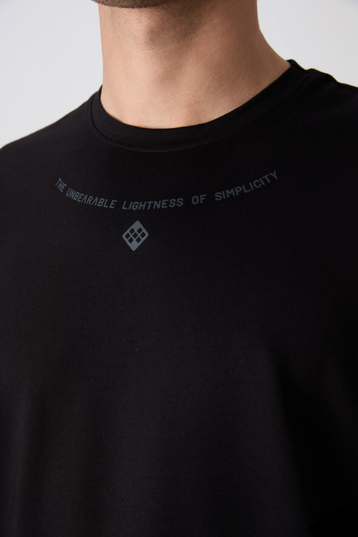 Black Cotton Thick Soft Textured Oversize Fit Printed Men's T-Shirt - 88343