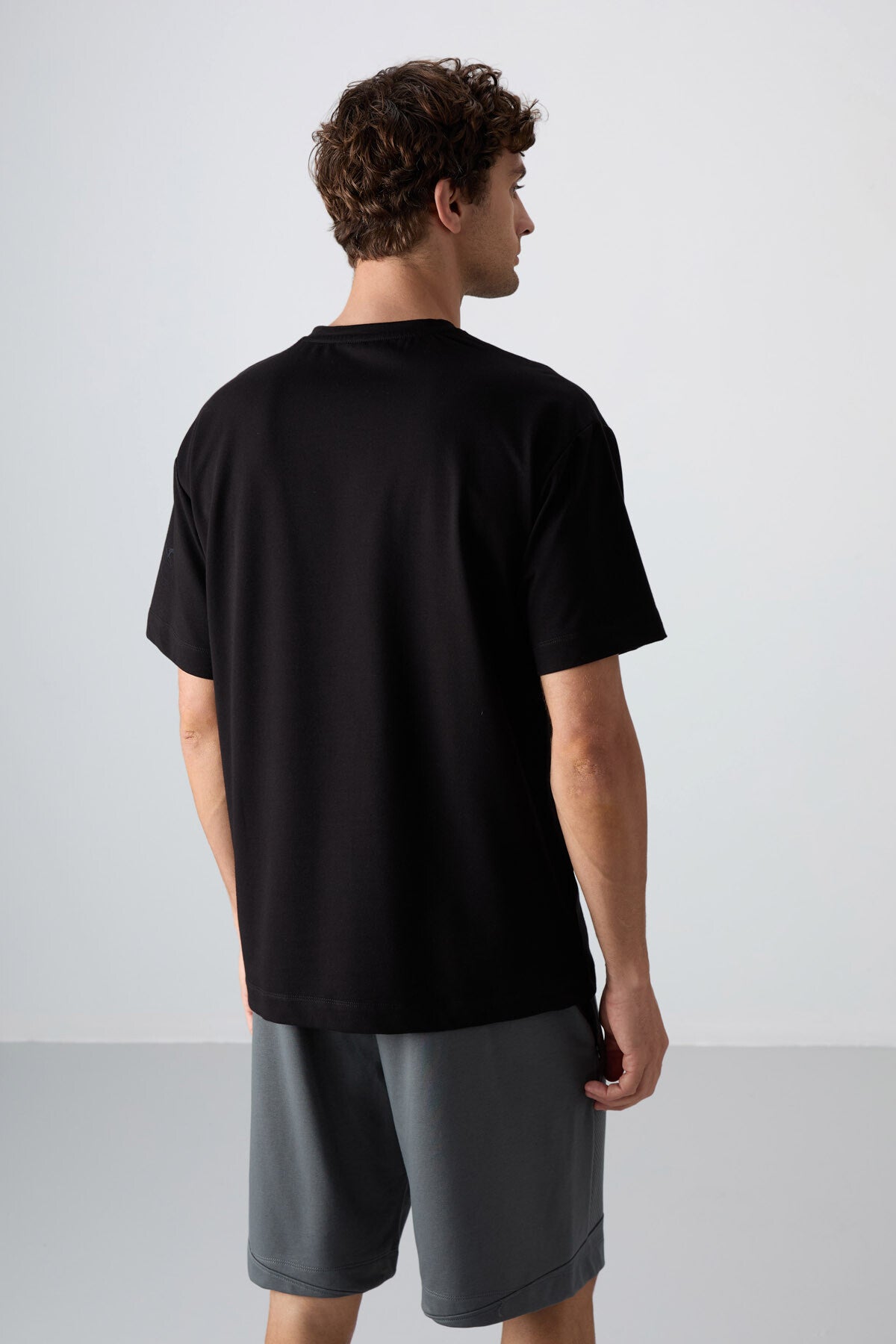 Black Cotton Thick Soft Textured Oversize Fit Printed Men's T-Shirt - 88343