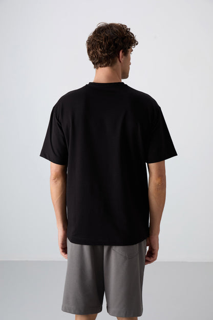 Black Cotton Thick Soft Textured Oversize Fit Printed Men's T-Shirt - 88345