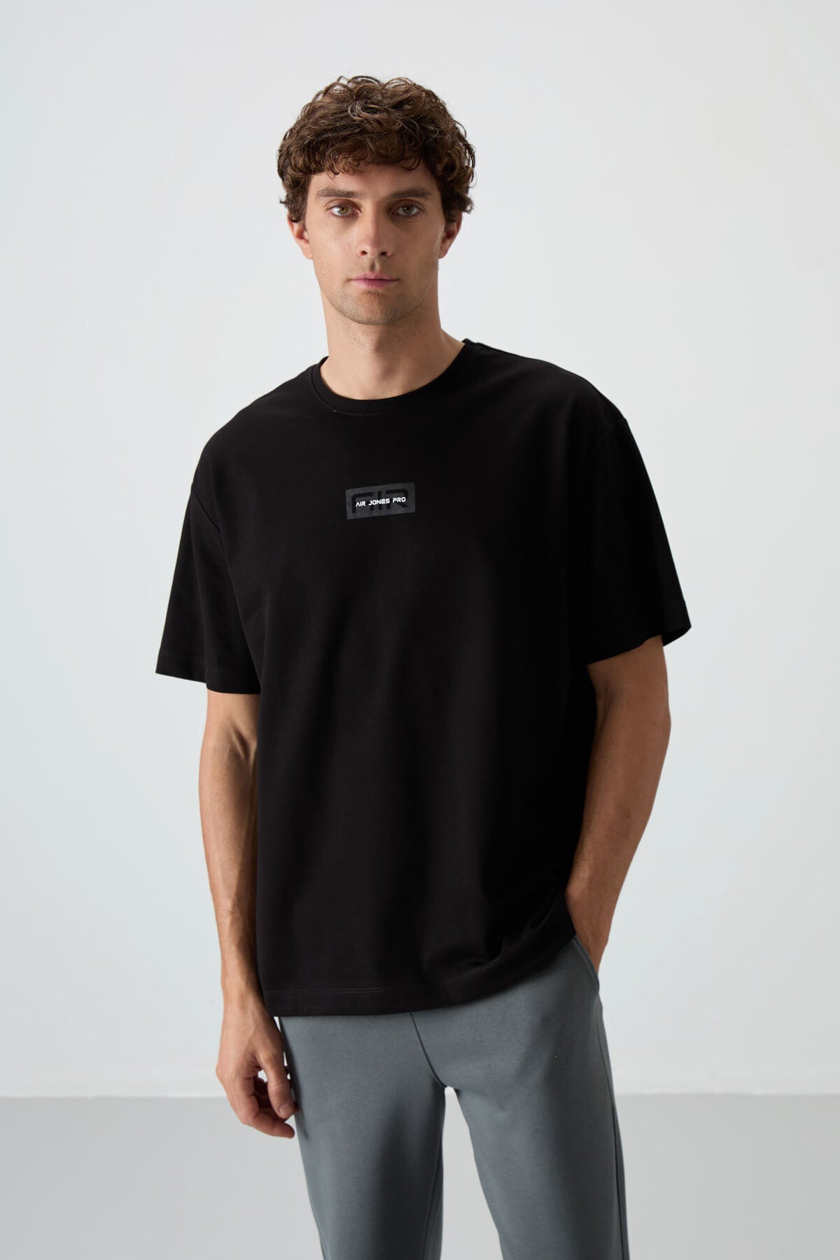 Black Cotton Thick Textured Surface Oversize Fit Printed Men's T-Shirt - 88367