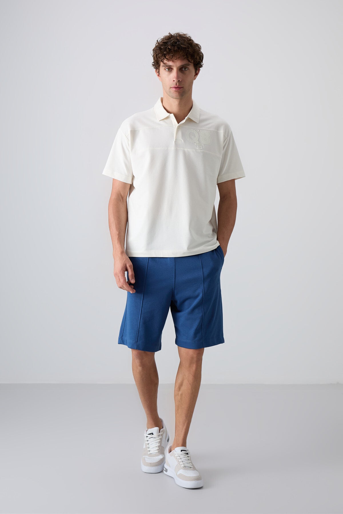 Ecru Thick Soft Textured Cotton Oversize Fit Printed Polo Collar Men's T-Shirt - 88347