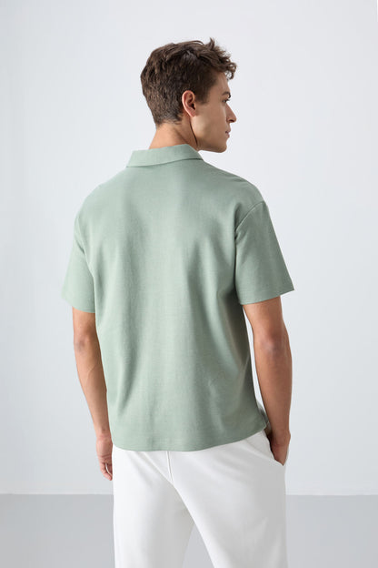 Light Green Cotton Thick Soft Textured Oversize Fit Basic Polo Collar Men's T-Shirt - 88327