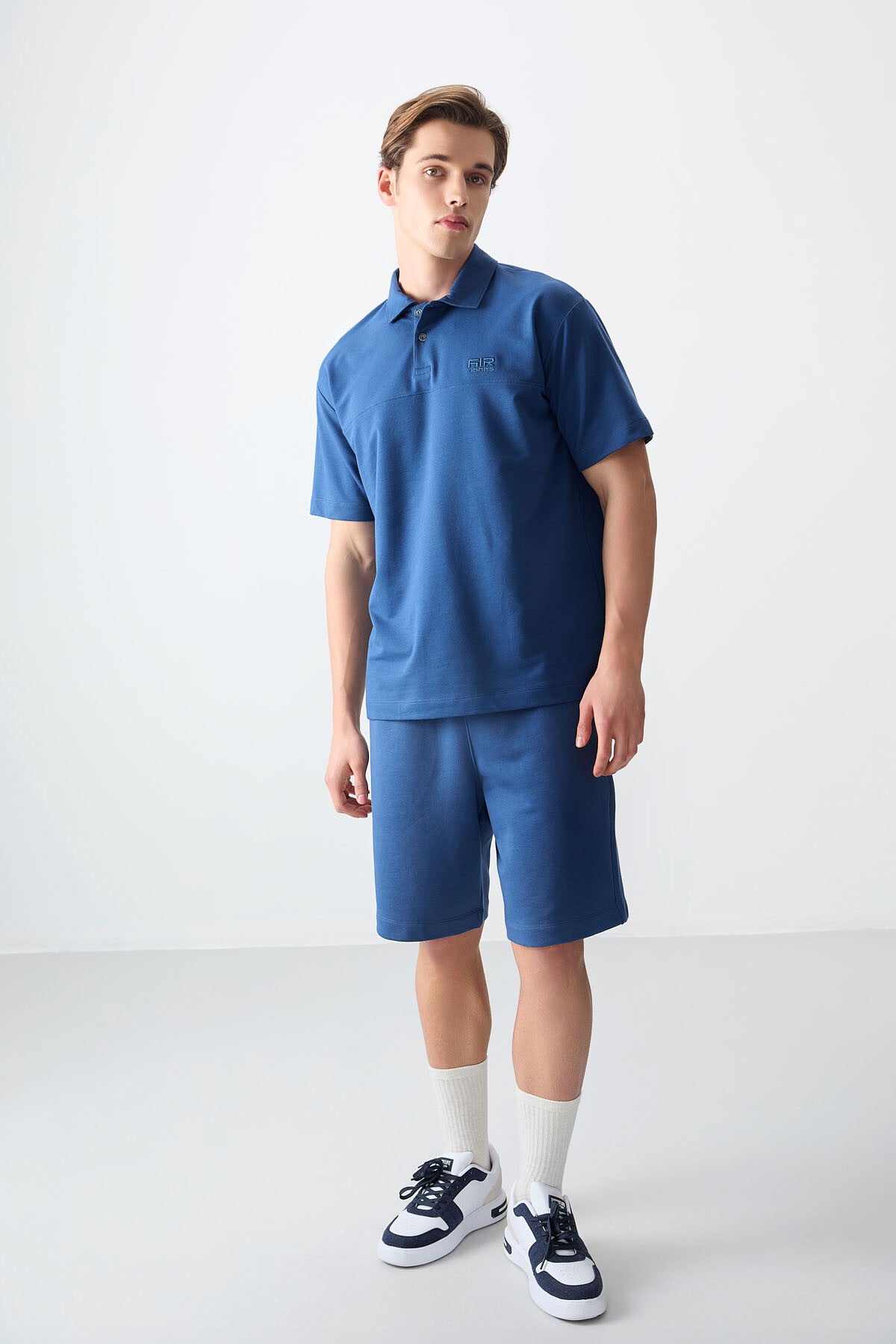Parliament Cotton Thick Soft Textured Polo Collar Oversize Fit Basic Men's T-Shirt - 88382