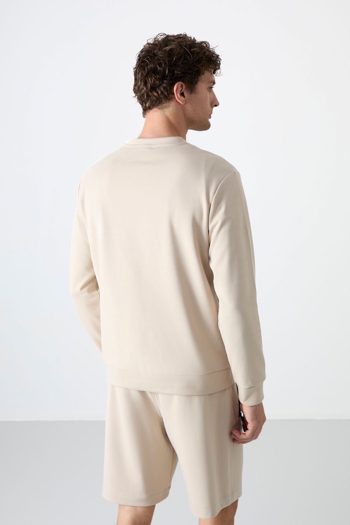 Basic O Collar Comfort Fit Men's Sweatshirt - 88053
