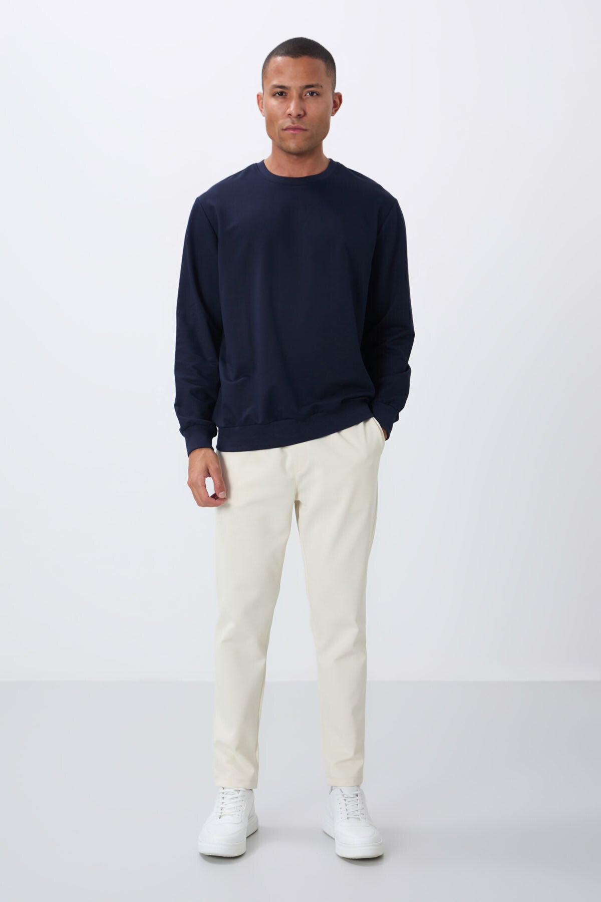 Indigo Cotton Soft Textured Standard Fit Basic Men's Sweatshirt - 88363