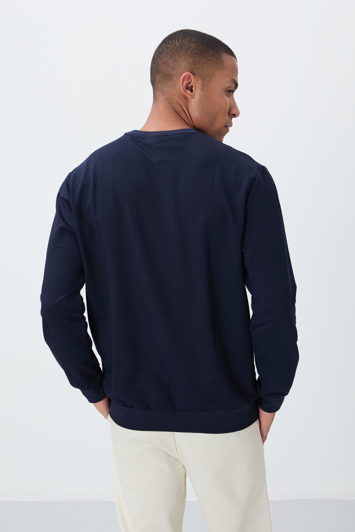 Indigo Cotton Soft Textured Standard Fit Basic Men's Sweatshirt - 88363