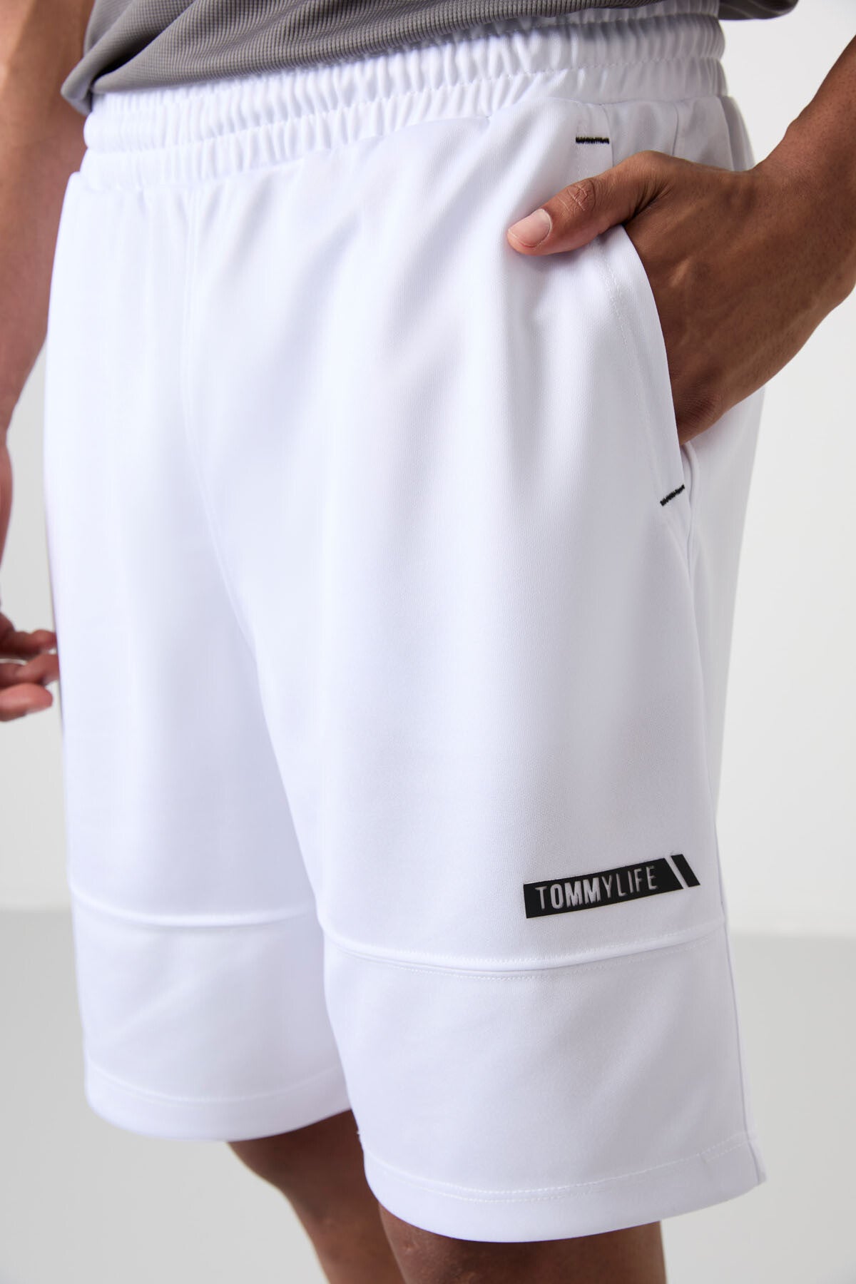 White Polyester Thick Soft Comfort Fit Men's Shorts - 81272