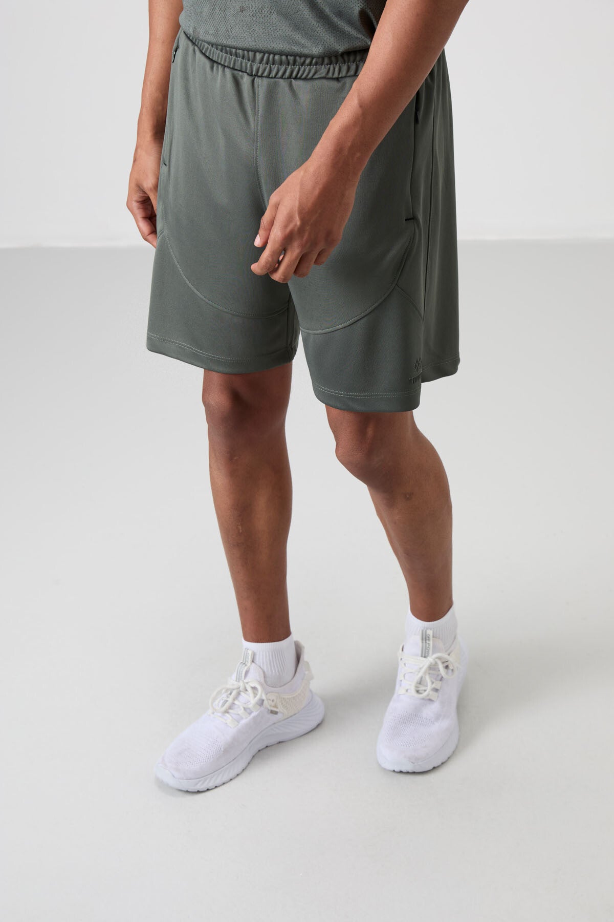 Rights Polyester Thick Soft Comfort Fit Men's Shorts - 81271