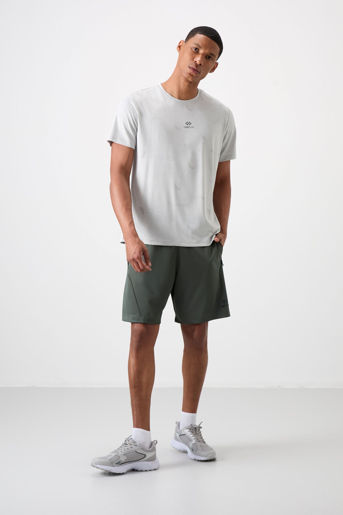 Rights Polyester Thick Soft Comfort Fit Men's Shorts - 81273