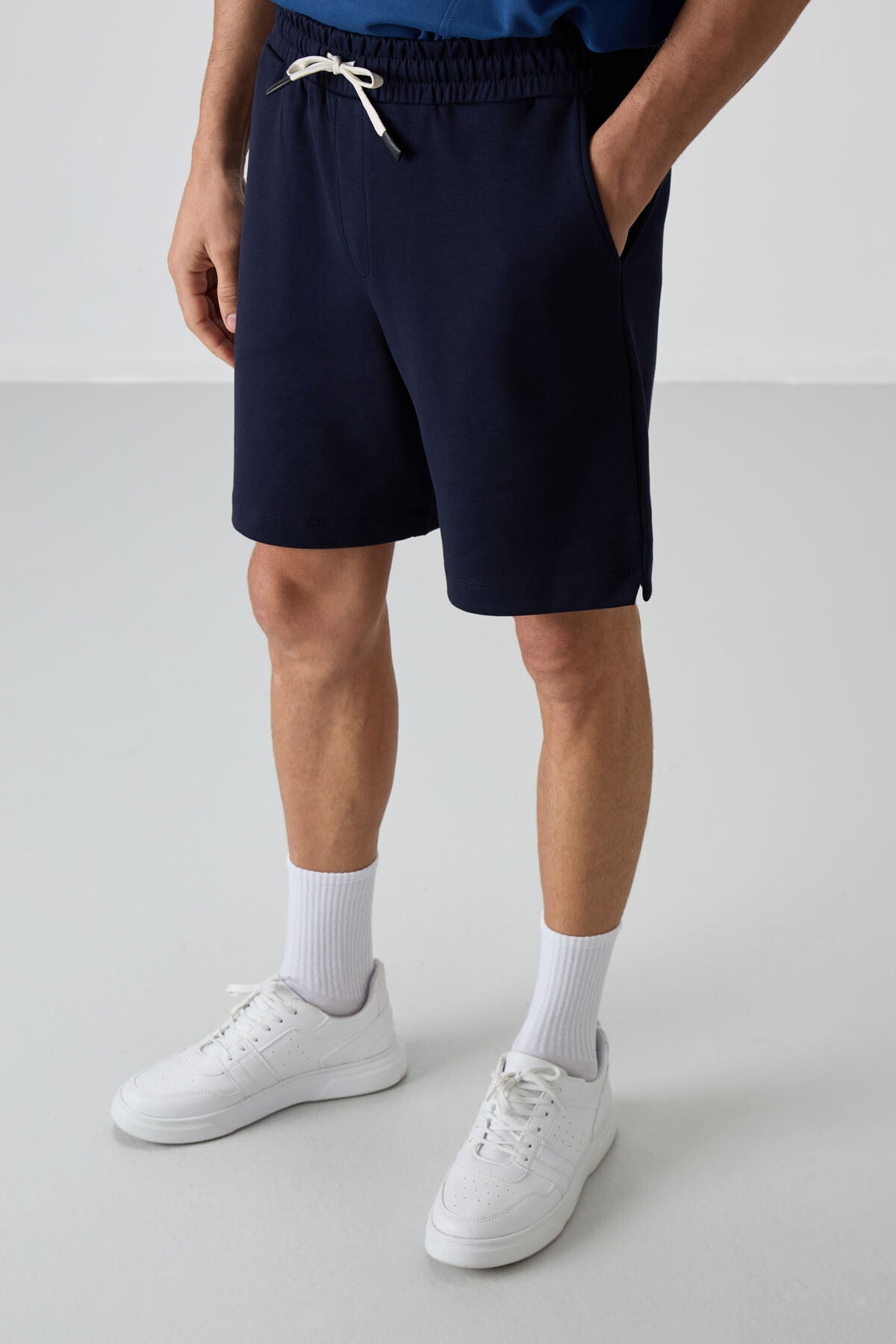 Navy Blue Cotton Thick Soft Textured Comfort Fit Basic Men's Shorts - 81274