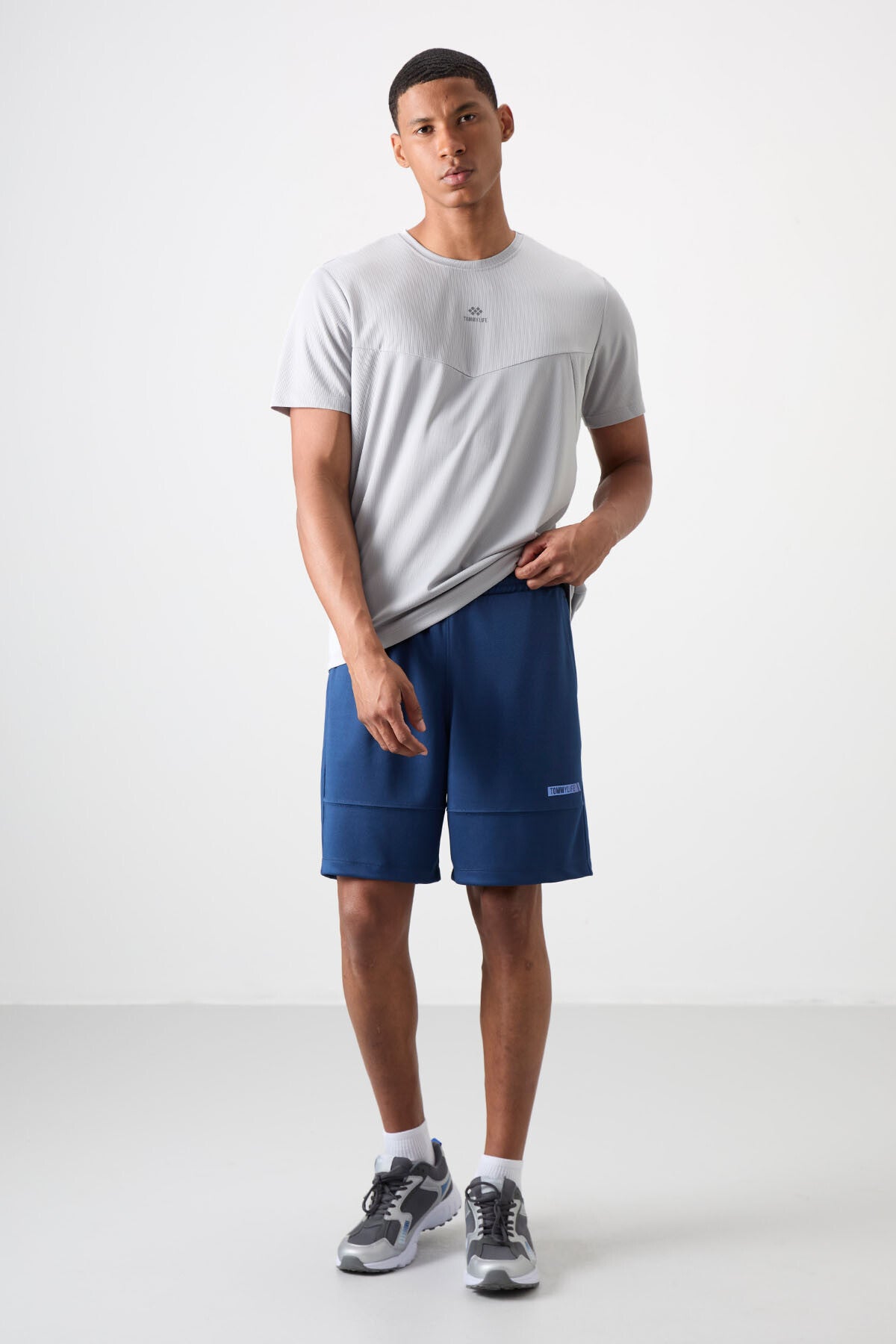 Parliament Polyester Thick Soft Comfort Fit Men's Shorts - 81272