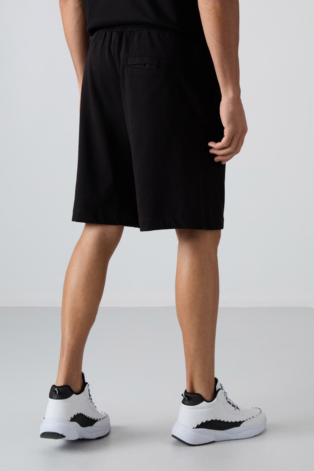Black Cotton Thick Soft Textured Comfort Fit Basic Men's Shorts - 81261