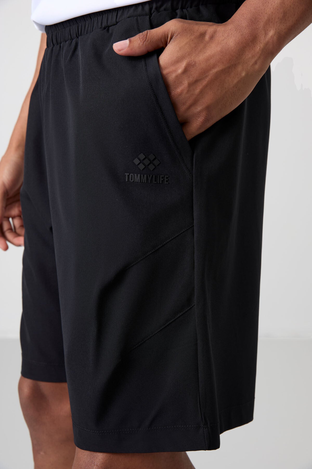 Black Polyester Thick Soft Comfort Fit Men's Shorts - 81268