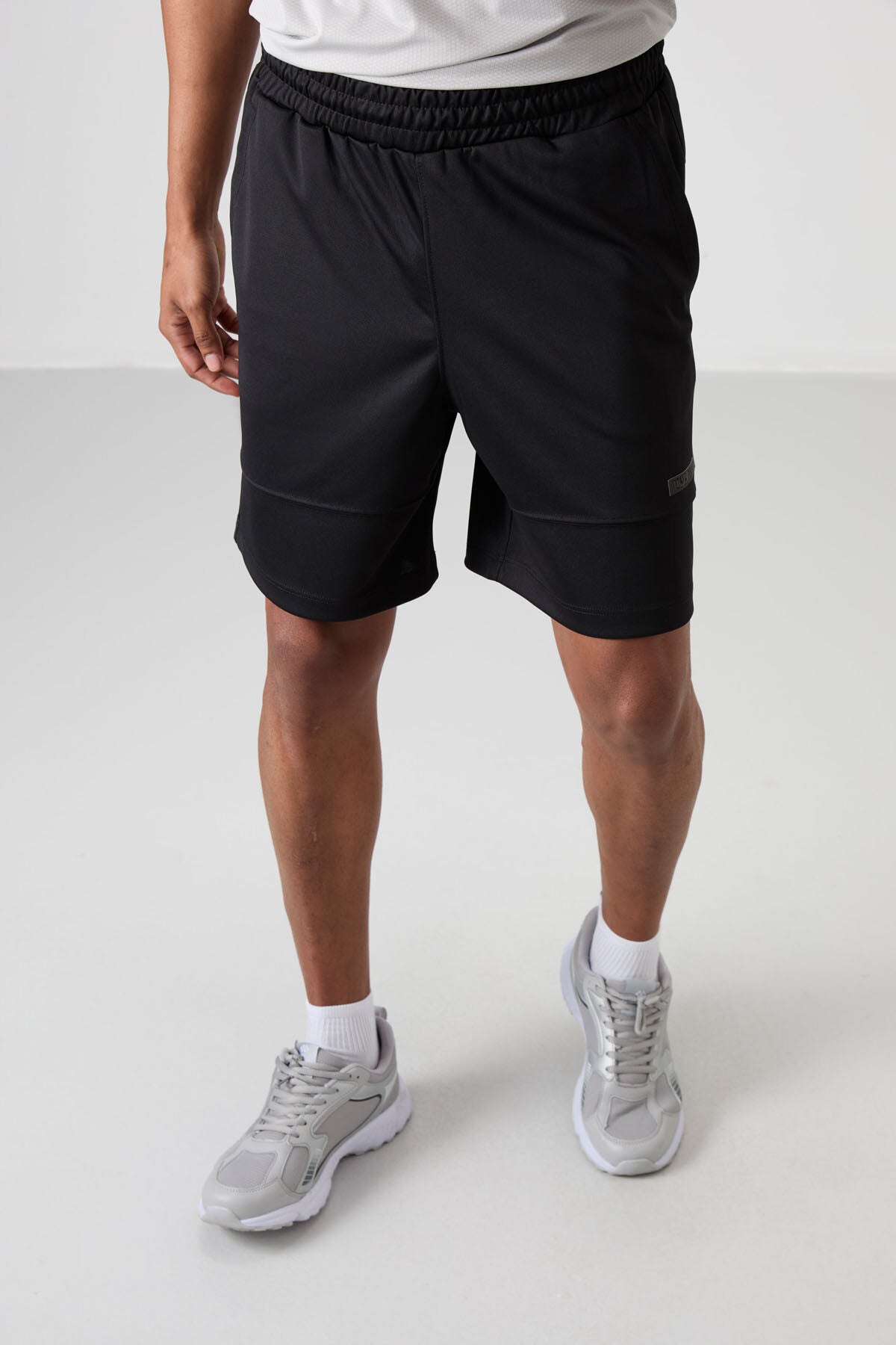 Black Polyester Thick Soft Comfort Fit Men's Shorts - 81272